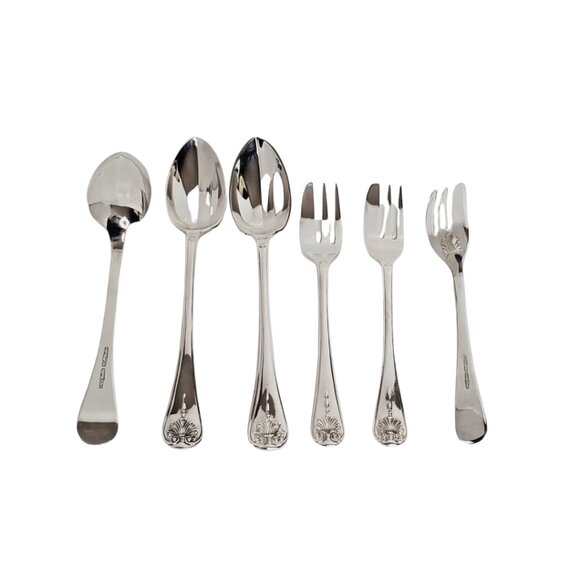 Vintage Mappin & Webb Silver-Plated Hanoverian Shell Dessert Spoons – Set of 6, - Picture 8 of 9